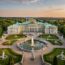 Осенний праздник фонтанов в Петергофе